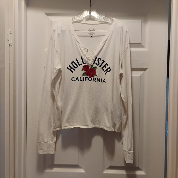 Bundle of Hollister Clothing Longsleeve Short Sleeve Shorts Mixed Size L - Picture 13 of 16